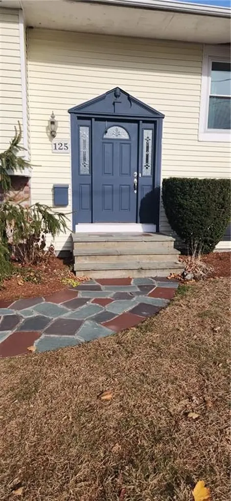 125 Tallman Avenue Cranston RI 02910