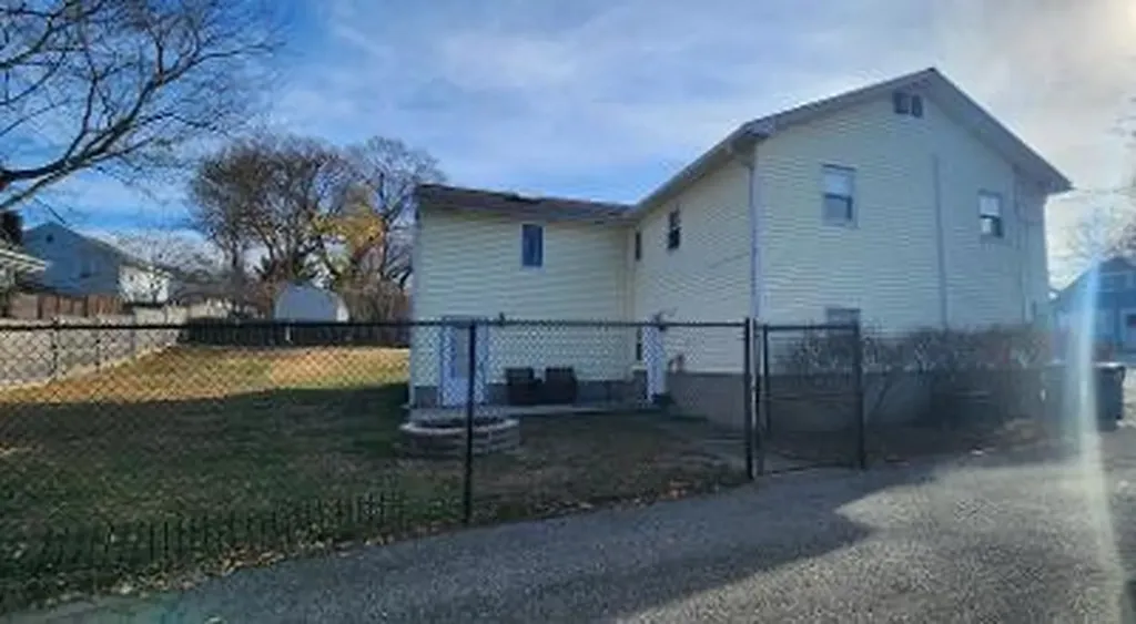 125 Tallman Avenue Cranston RI 02910