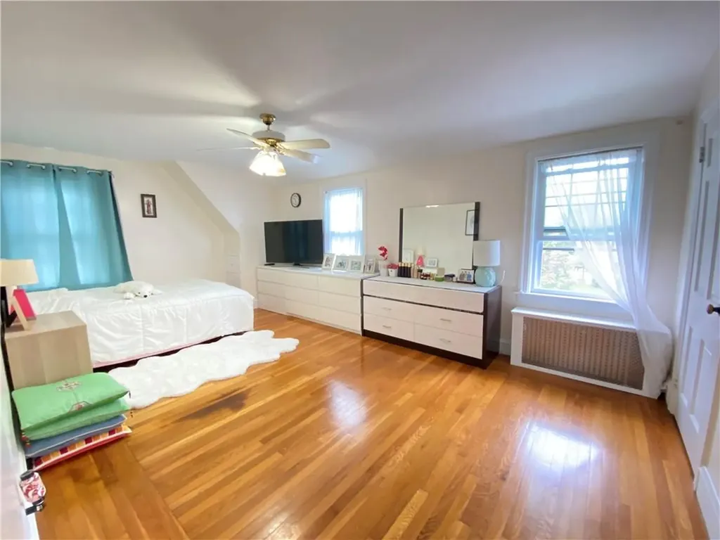 80 Forest Avenue Cranston RI 02910