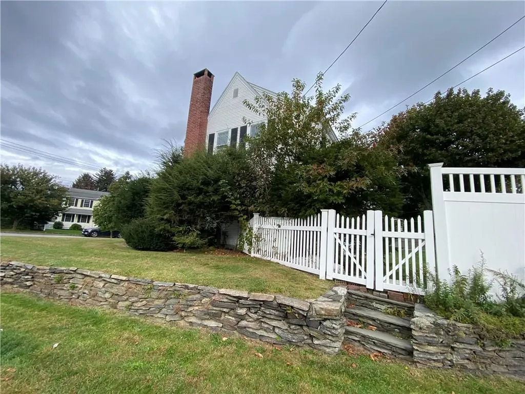 80 Forest Avenue Cranston RI 02910