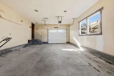 24 Hudson Street Tiverton RI 02878