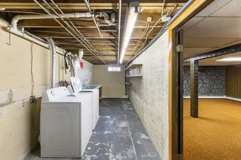 24 Hudson Street Tiverton RI 02878