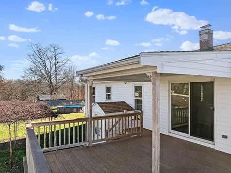 24 Hudson Street Tiverton RI 02878