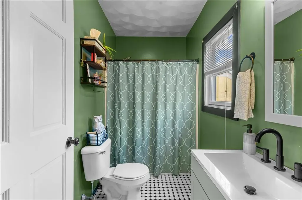 20 Birch Street Warwick RI 02888