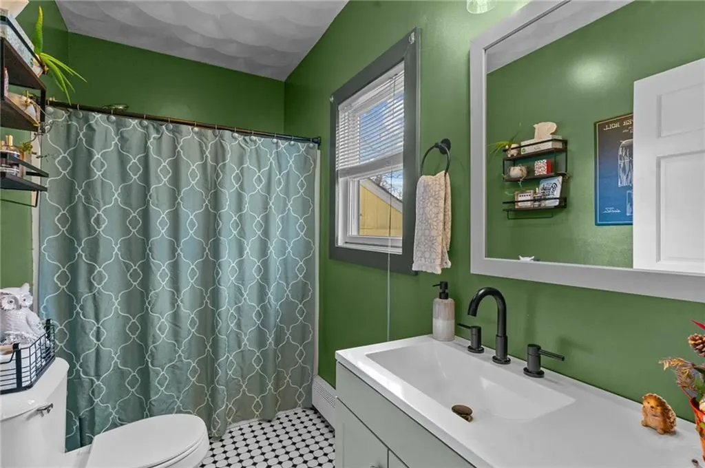 20 Birch Street Warwick RI 02888