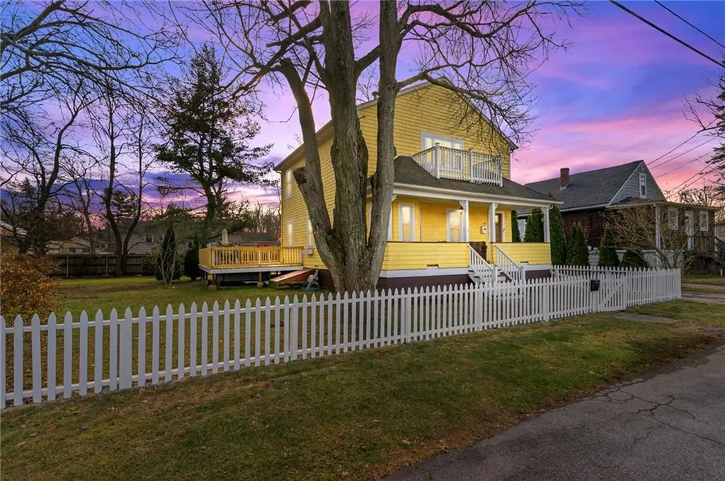 20 Birch Street Warwick RI 02888