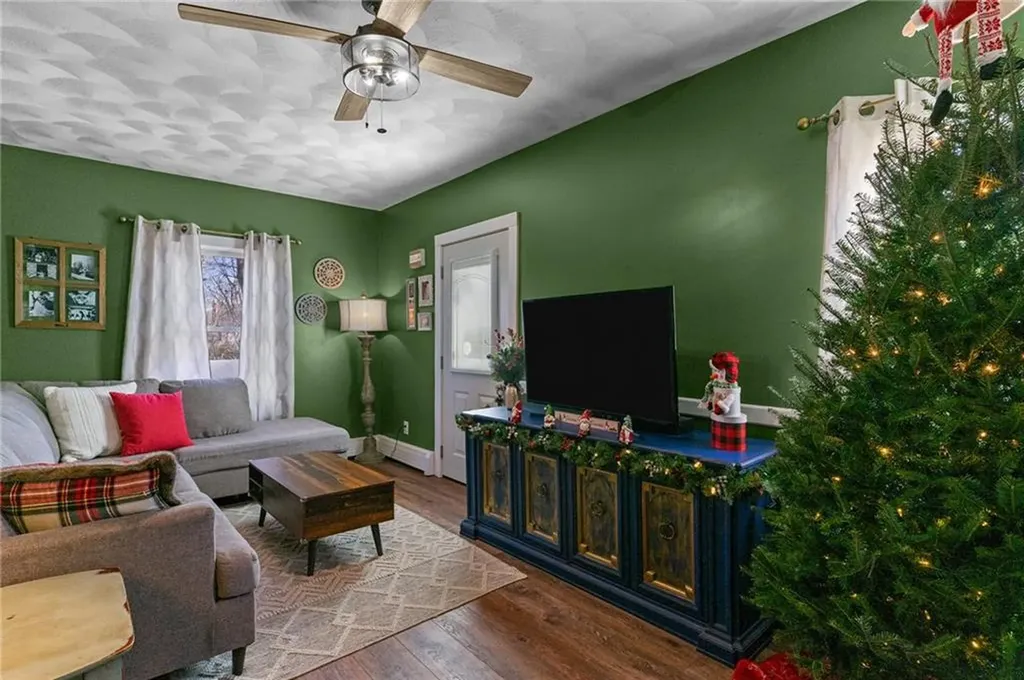 20 Birch Street Warwick RI 02888