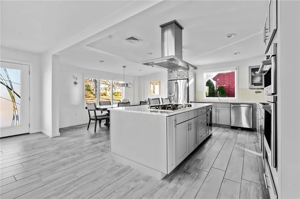 30 Stanley Street North Providence RI 02904