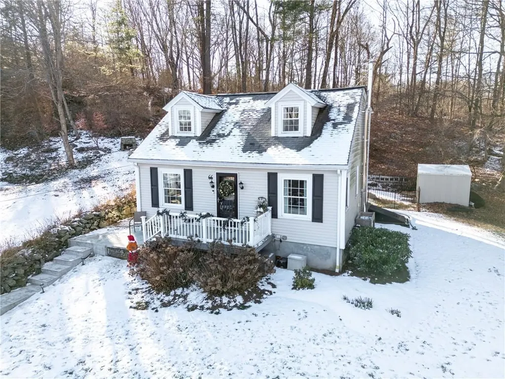 66 Beach Road Cumberland RI 02864