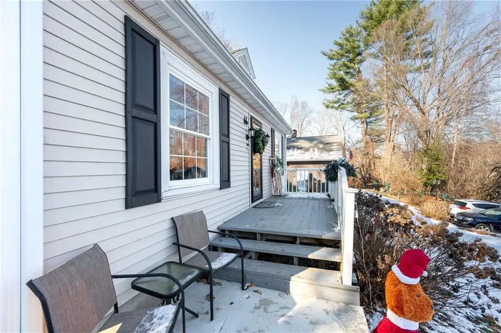 66 Beach Road Cumberland RI 02864
