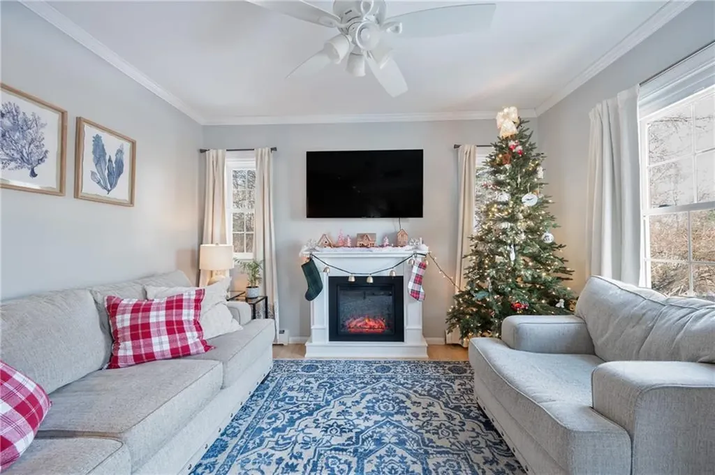 66 Beach Road Cumberland RI 02864