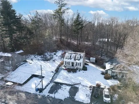 66 Beach Road Cumberland RI 02864