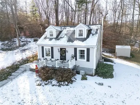 66 Beach Road Cumberland RI 02864