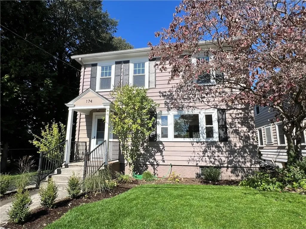 174 Sessions Street Providence RI 02906