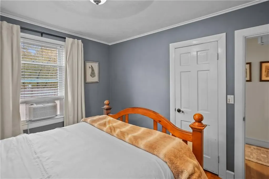 68 Dean Avenue Smithfield RI 02917