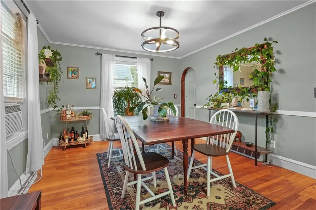 68 Dean Avenue Smithfield RI 02917