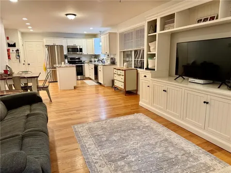 20 Saint Claire Avenue Warwick RI 02889