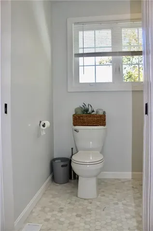 20 Saint Claire Avenue Warwick RI 02889