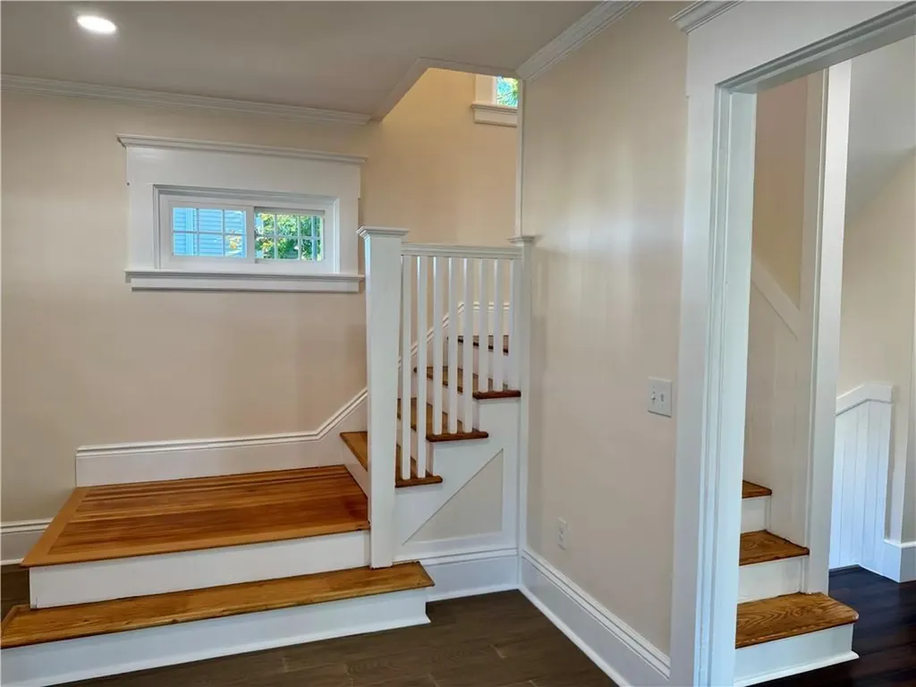 84 Maple Avenue West Warwick RI 02893