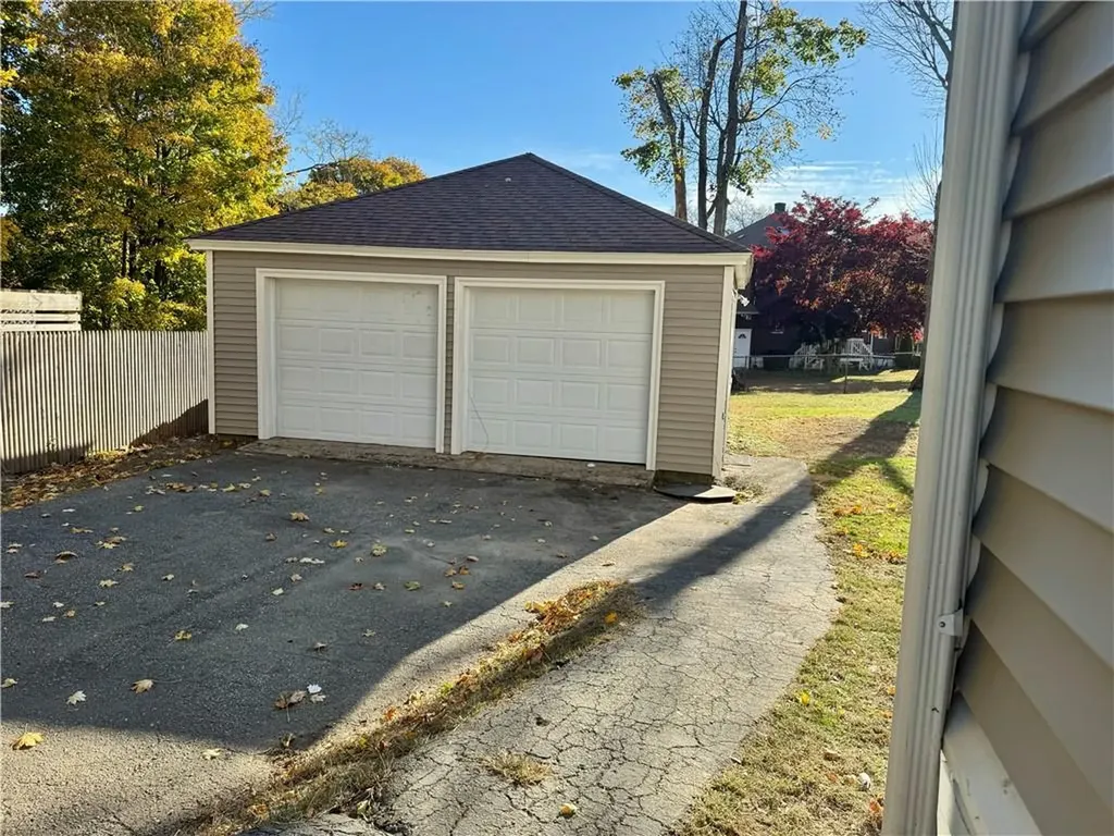 84 Maple Avenue West Warwick RI 02893