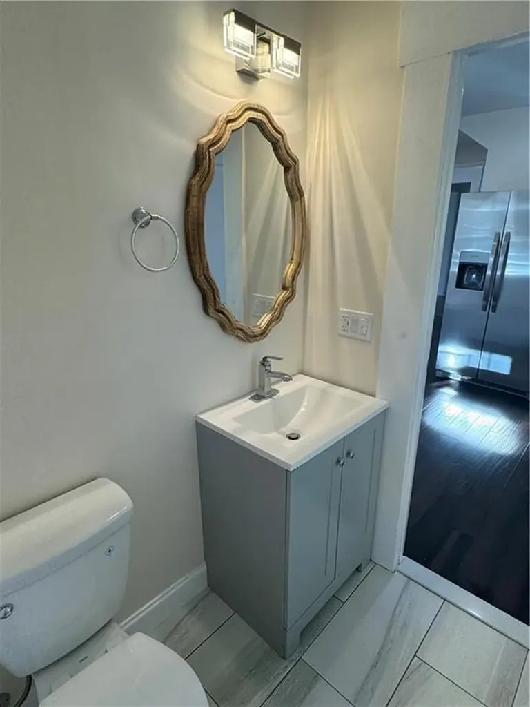 84 Maple Avenue West Warwick RI 02893
