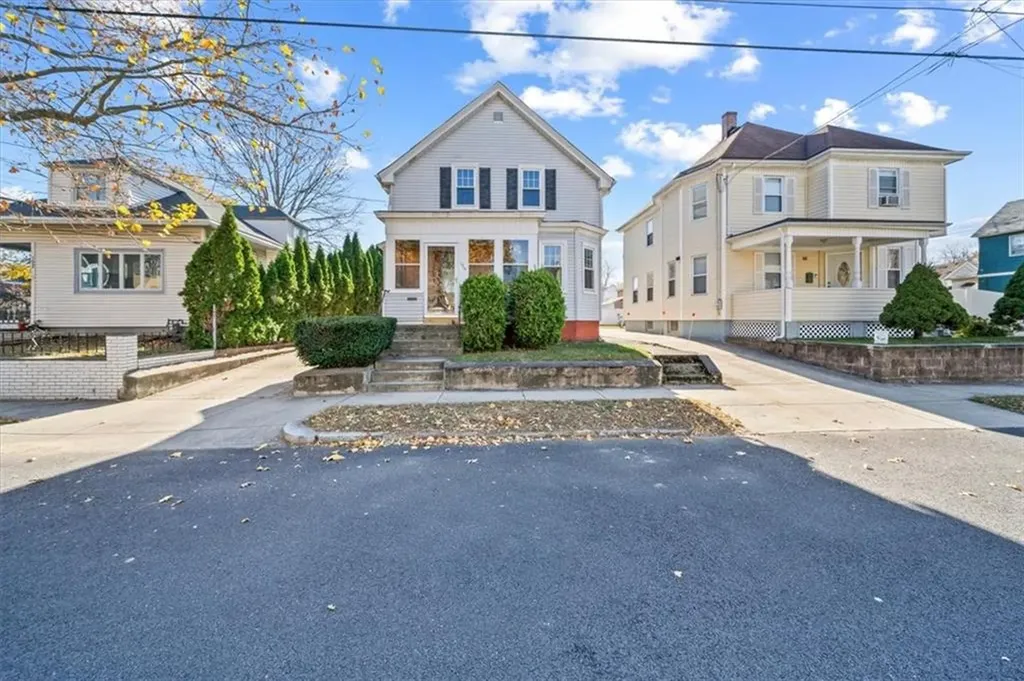 196 Alabama Avenue Providence RI 02905