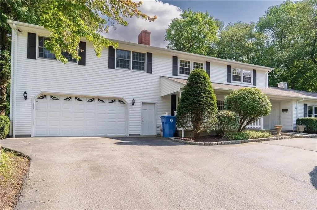 94 Carriage Drive Lincoln RI 02865