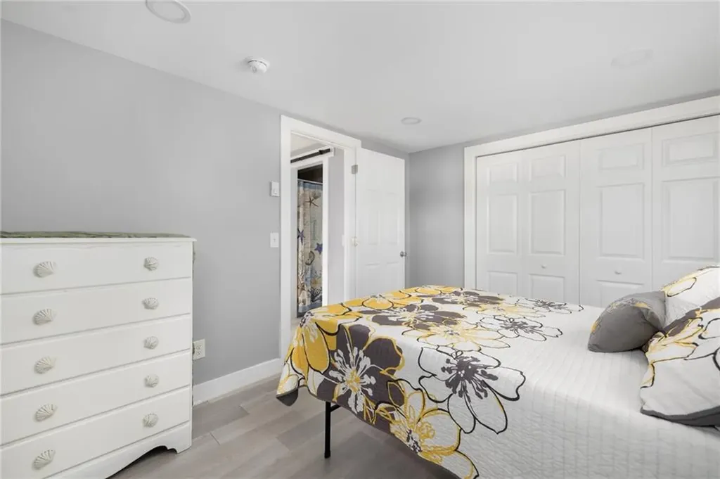 217 Namquid Drive Warwick RI 02888