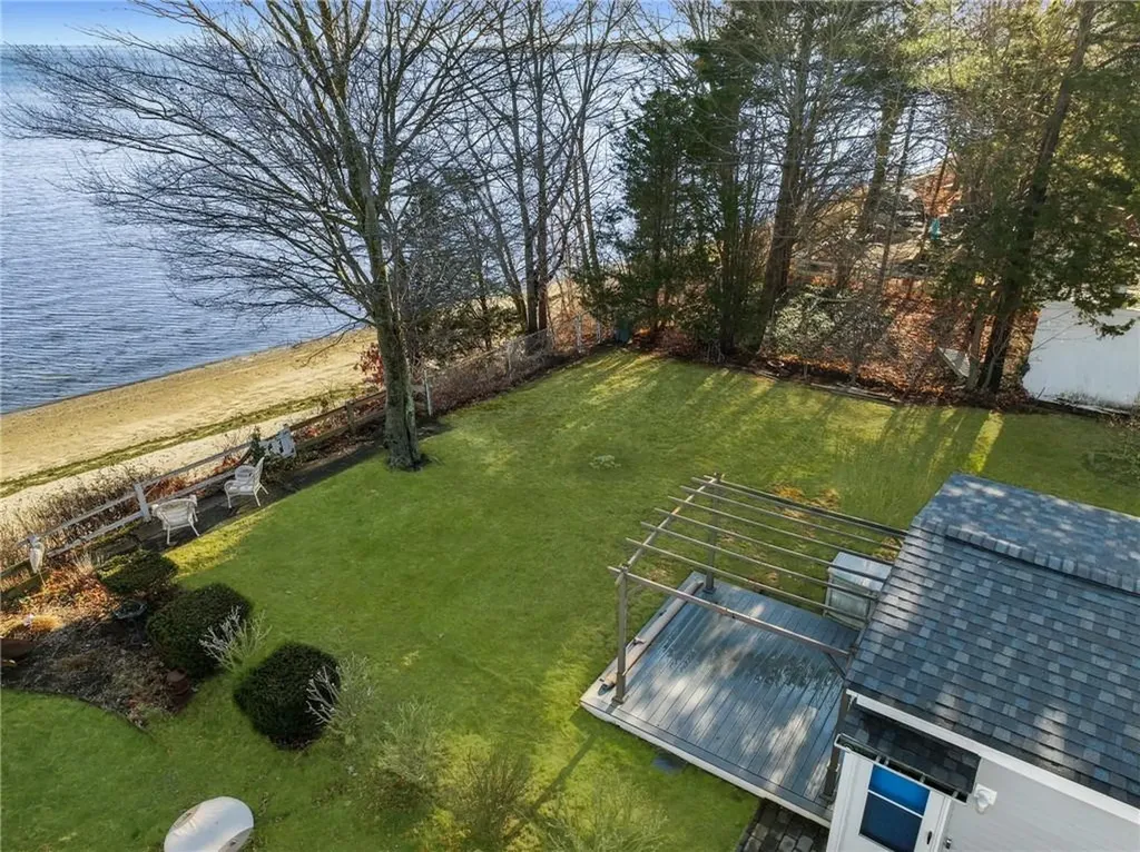 217 Namquid Drive Warwick RI 02888
