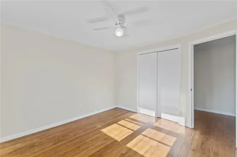 71 Gillan Avenue Warwick RI 02886