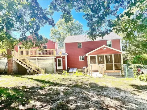 154 Lynne Lane Burrillville RI 02839