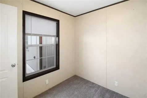 643 Forest Park Avenue Middletown RI 02842