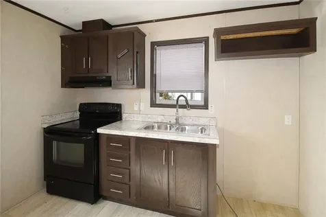 643 Forest Park Avenue Middletown RI 02842