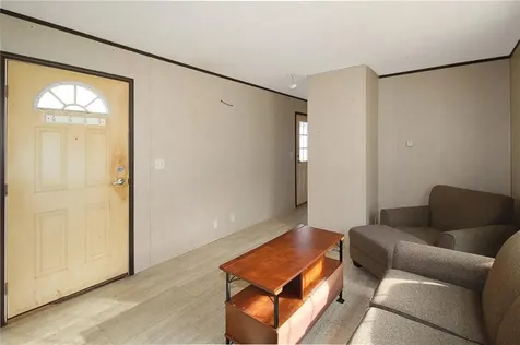 643 Forest Park Avenue Middletown RI 02842