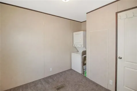 643 Forest Park Avenue Middletown RI 02842