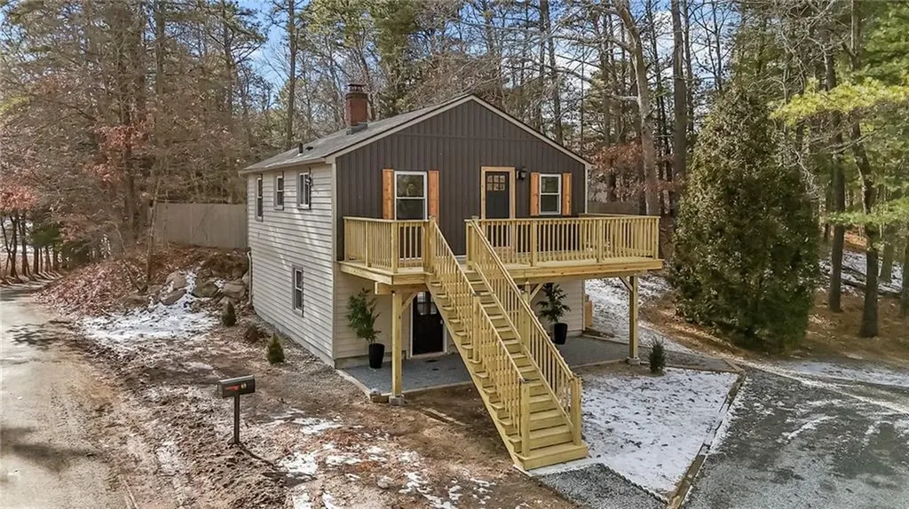 69 Thurston Drive Hopkinton RI 02832