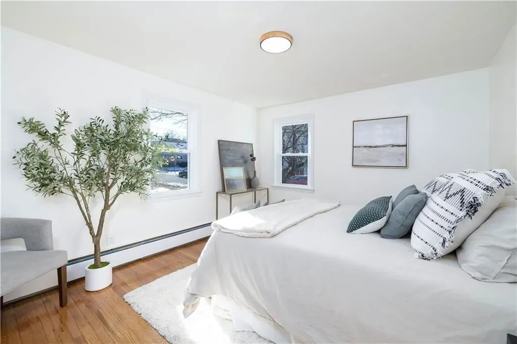 107 Standish Avenue Providence RI 02909