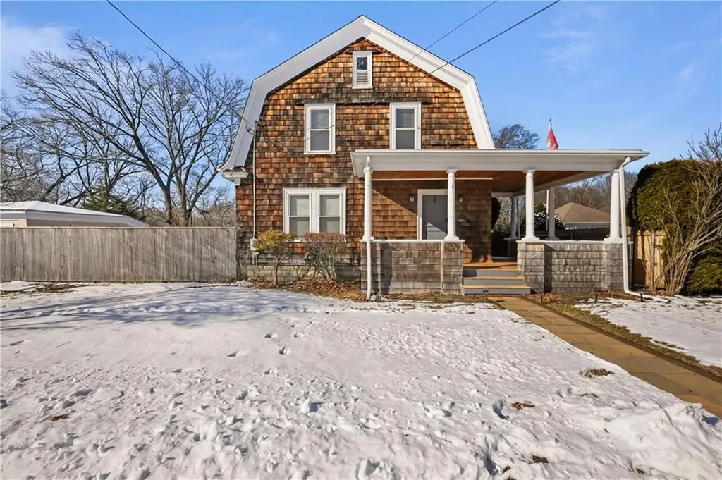 59 Norton Avenue Cranston RI 02920