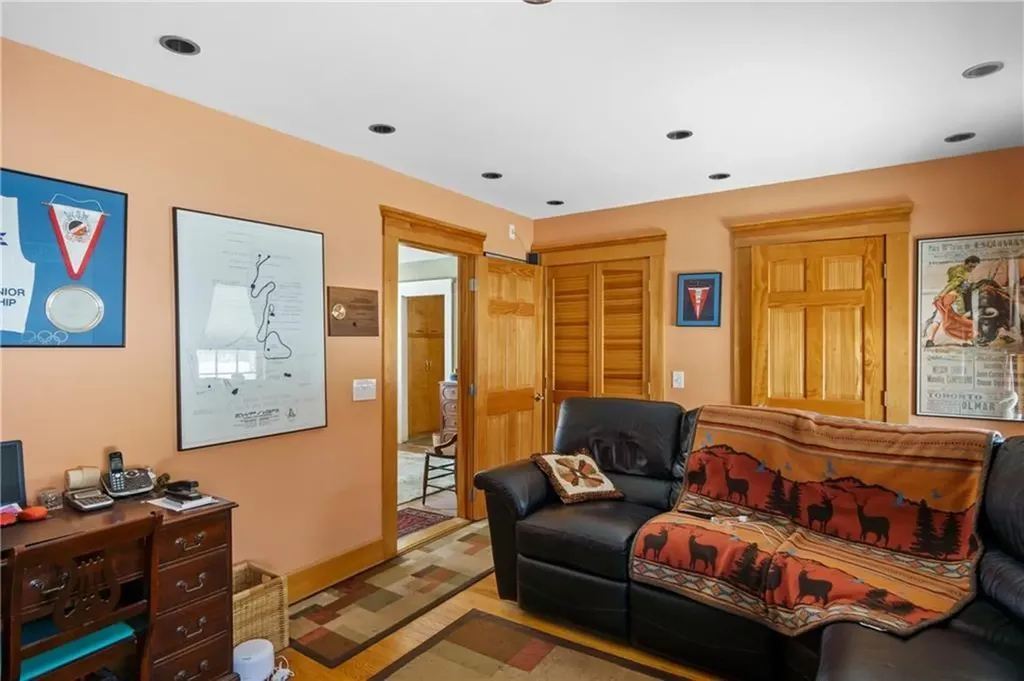 2202 Scituate Avenue Cranston RI 02921