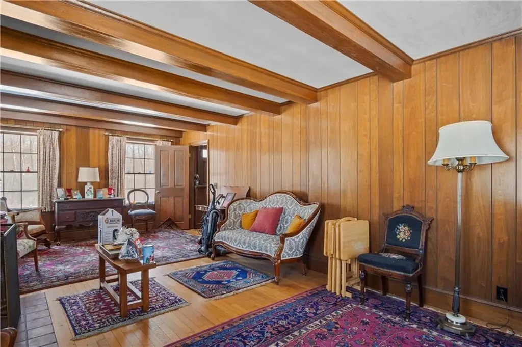 2202 Scituate Avenue Cranston RI 02921