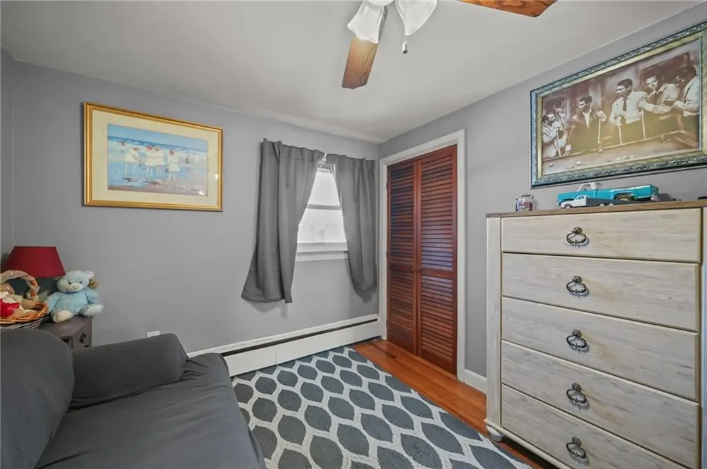 136 Vineyard Road Warwick RI 02889