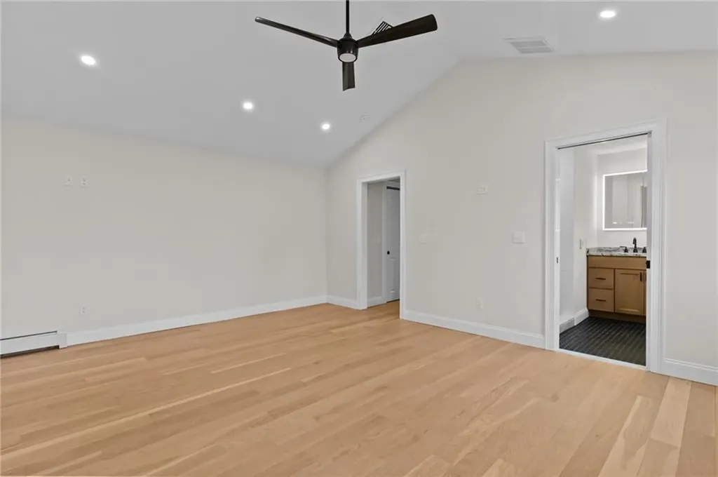46 Country View Drive Cranston RI 02921