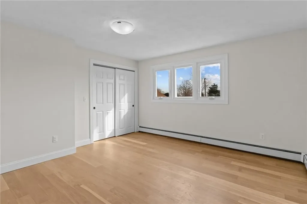 46 Country View Drive Cranston RI 02921