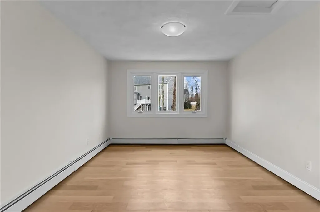 46 Country View Drive Cranston RI 02921