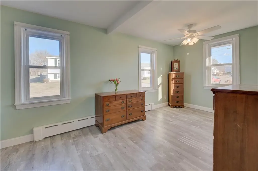 40 Draper Avenue Middletown RI 02842