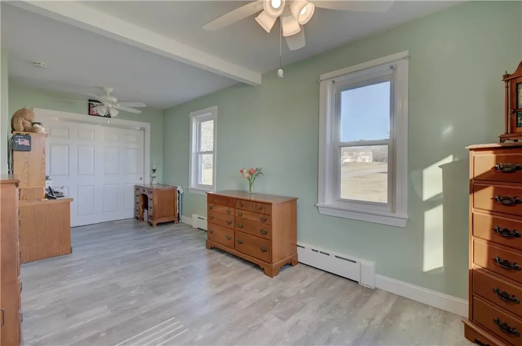 40 Draper Avenue Middletown RI 02842
