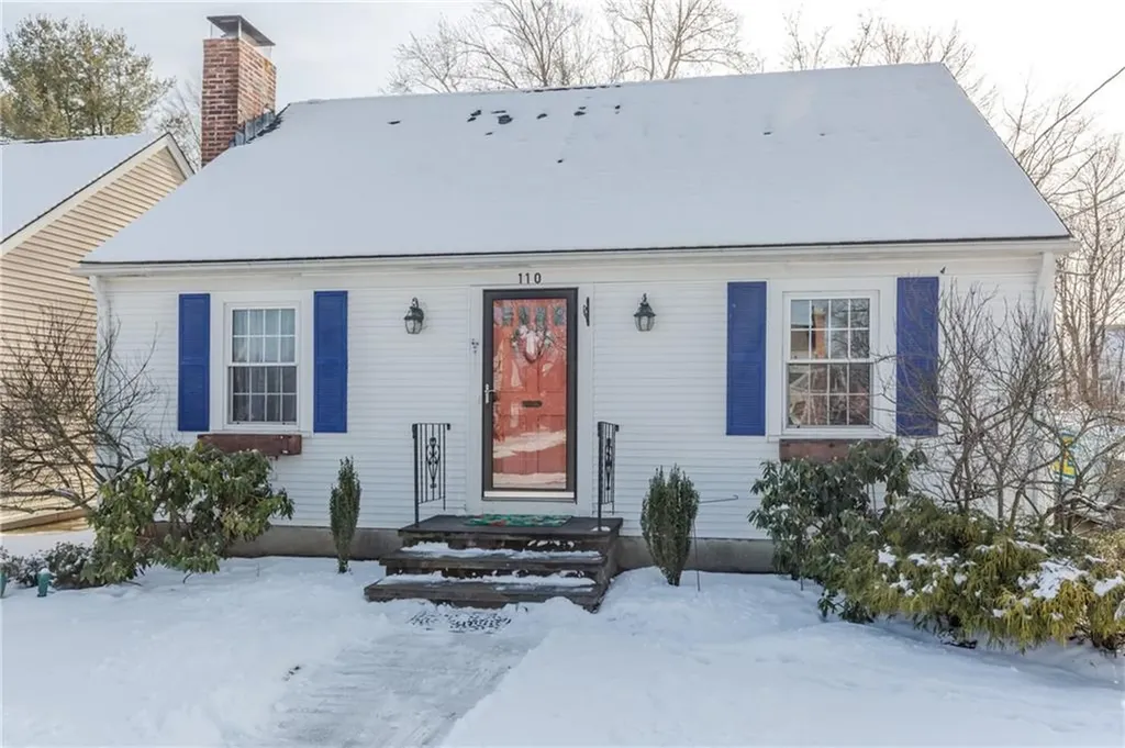 110 Mayfair Road Warwick RI 02888