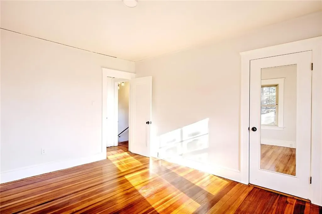97 Huxley Avenue Providence RI 02908