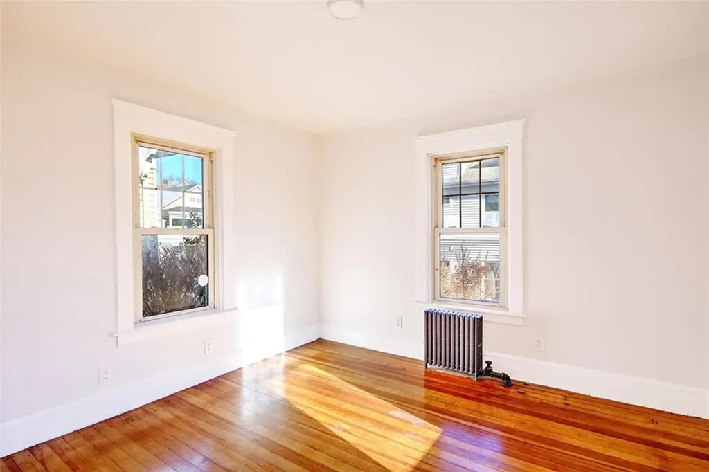 97 Huxley Avenue Providence RI 02908