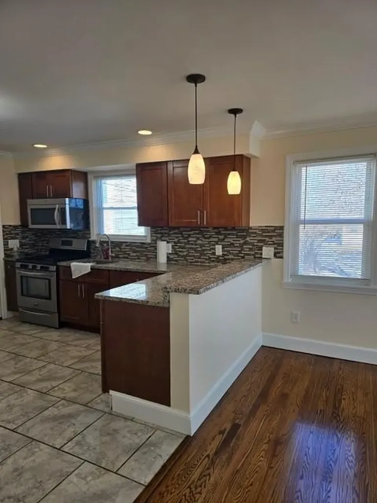 11 Coolidge Street Johnston RI 02919